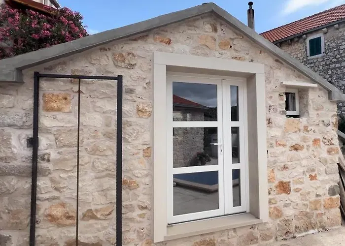 Rosa, 46a, Brac Ferienhaus Dračevica