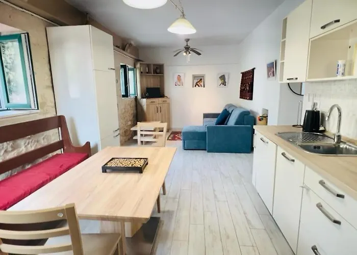 Rosa, 46a, Brac Ferienhaus