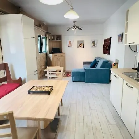 Rosa, 46a, Brac Ferienhaus