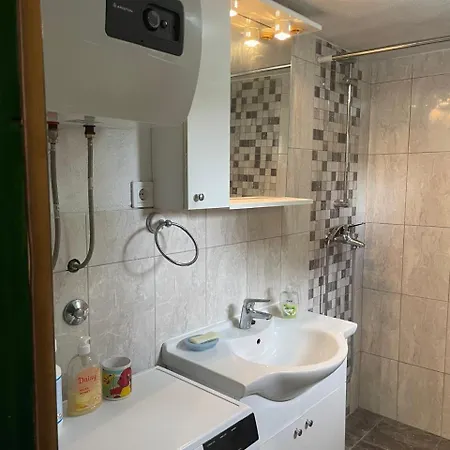 Holiday home Rosa, 46a, Brac Dracevica